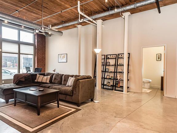 2nd image of 721 N 17th St APT 101