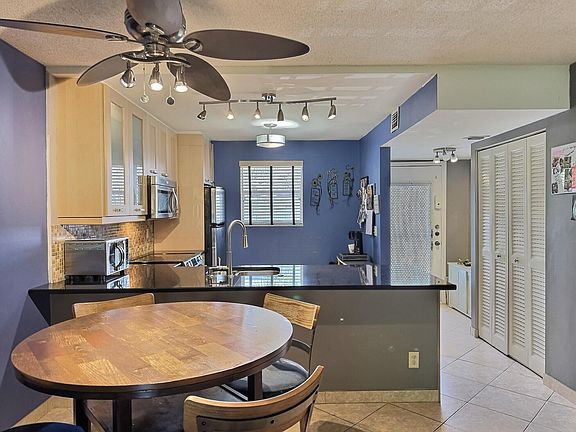 4th image of 3150 Holiday Springs Boulevard #8-204