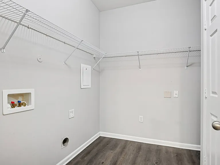 Northpoint Villas — Photo 18
