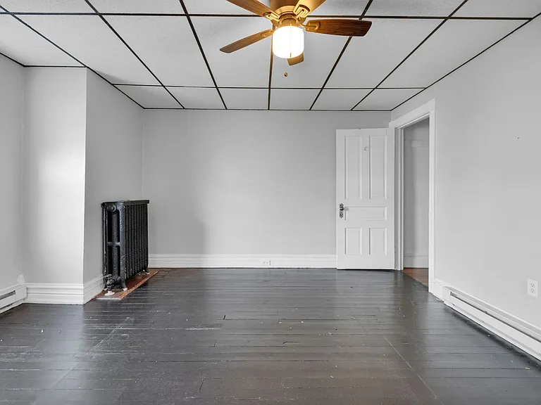1409 W Linden St — Photo 5