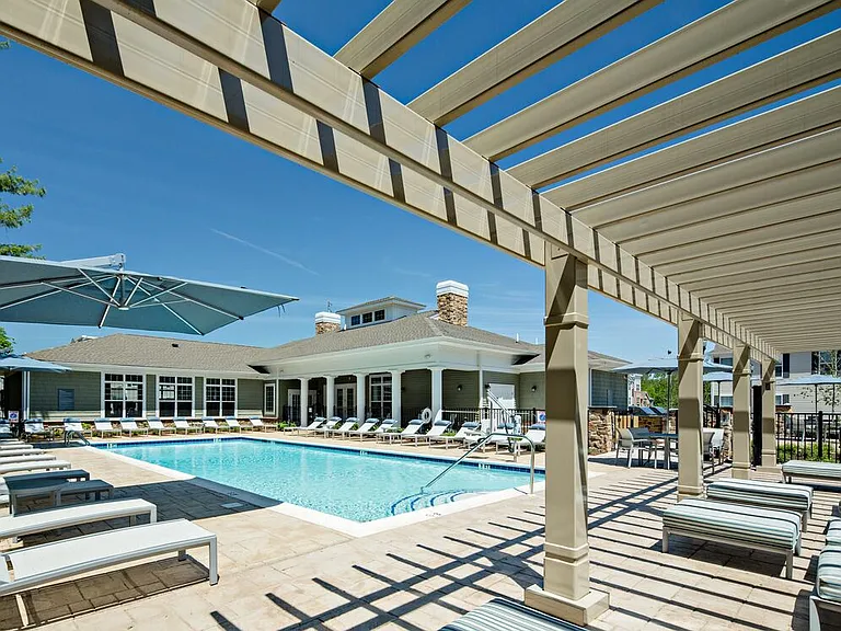 Pool and Lounge area