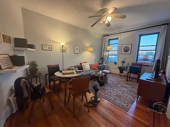 2nd image of 21-61 Steinway St Floor 4