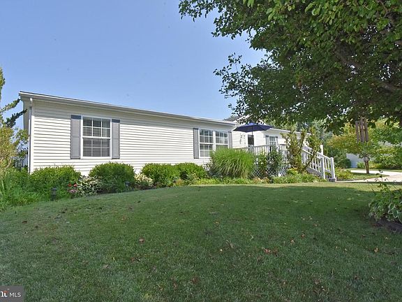 3rd image of 26924 Osprey Cir