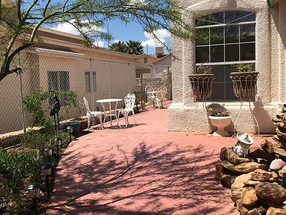 5th image of 3305 Crown Hill Pl