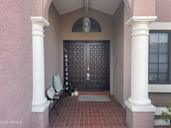 3017 W MERCER Lane, Phoenix, AZ 85029