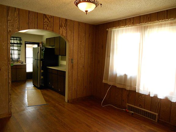 5th image of 6245 W 95th St