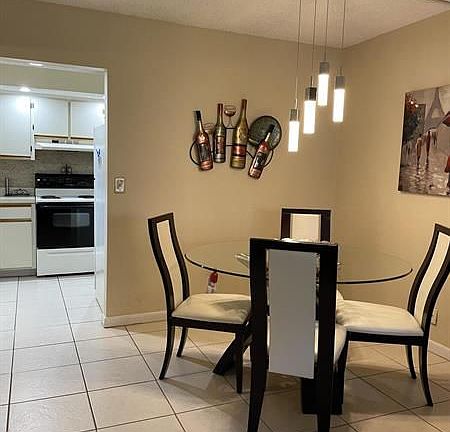 5th image of 1538 SE Royal Green Cir APT H101