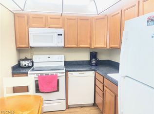 6220 Augusta Dr APT 301, Fort Myers, FL 33907