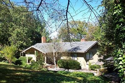 2nd image of 1 Barger Dr