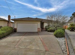 19841 Carnation Ln, Castro Valley, CA 94546