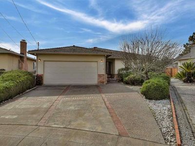 19841 Carnation Ln, Castro Valley, CA, 94546