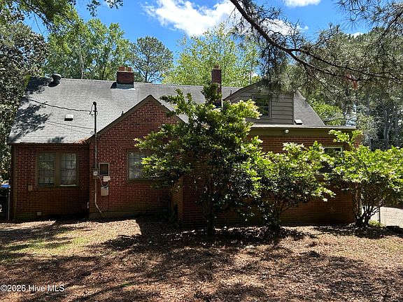 5th image of 406 Rountree Street W
