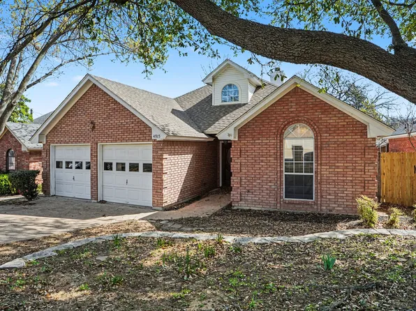 4915 Arborgate Dr, Arlington, TX 76017