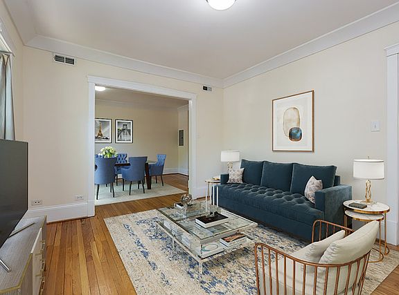 2nd image of 7025 N Wolcott Ave #1