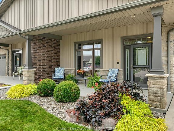 5th image of 48 Veranda Ct