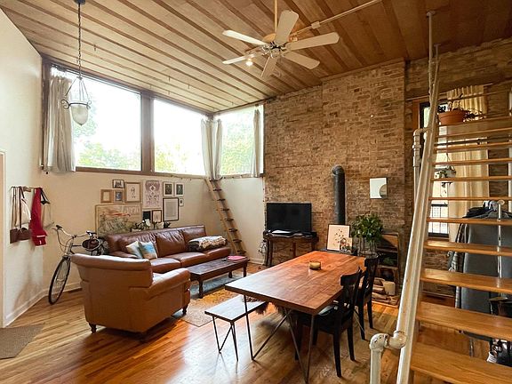 4th image of 1835 W Thomas St #1F