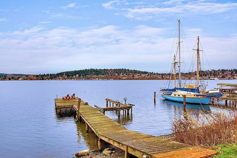 ..."dock  o' the Bay..."