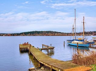 16301 Inglewood Rd NE, Kenmore, WA 98028