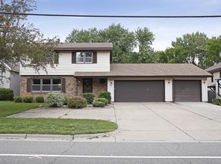 1801 Long Lake Rd, New Brighton, MN 55112