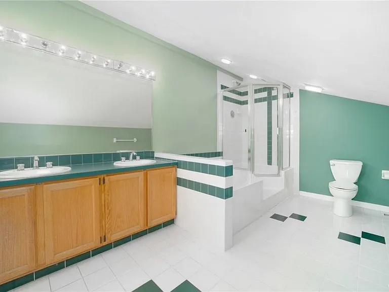 4270 Anguilla Dr — Photo 9