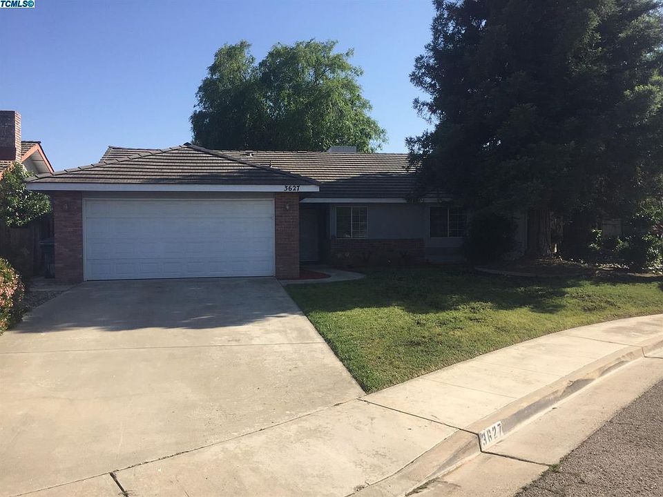 1st image of 3627 E Center Ct