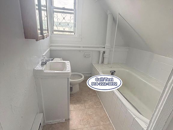 4th image of 99 Buena Vista Ave APT 4