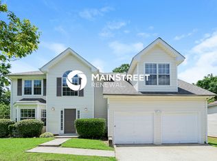 885 Deshon Creek Dr, Lithonia, GA 30058