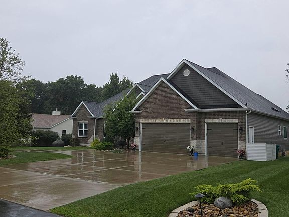 5th image of 4889 Country Club Dr