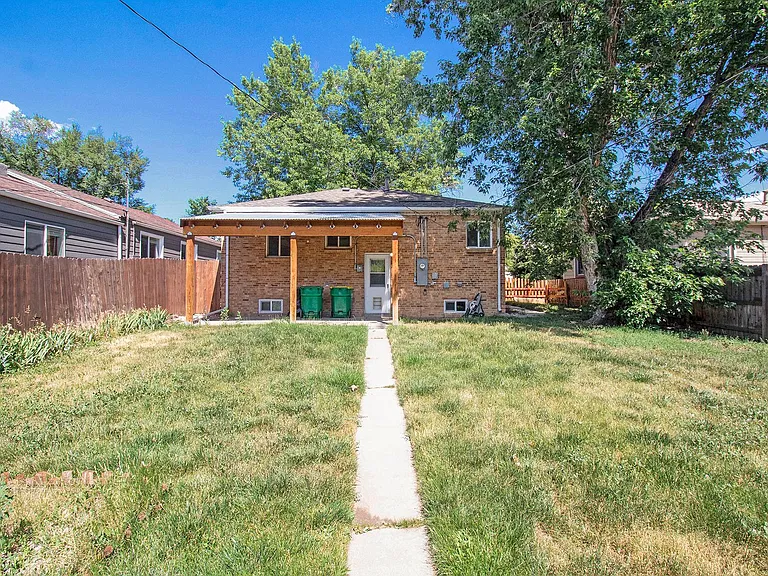 3111 S Emerson St — Photo 19