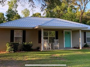 733 SW 2nd Ave, Trenton, FL 32693