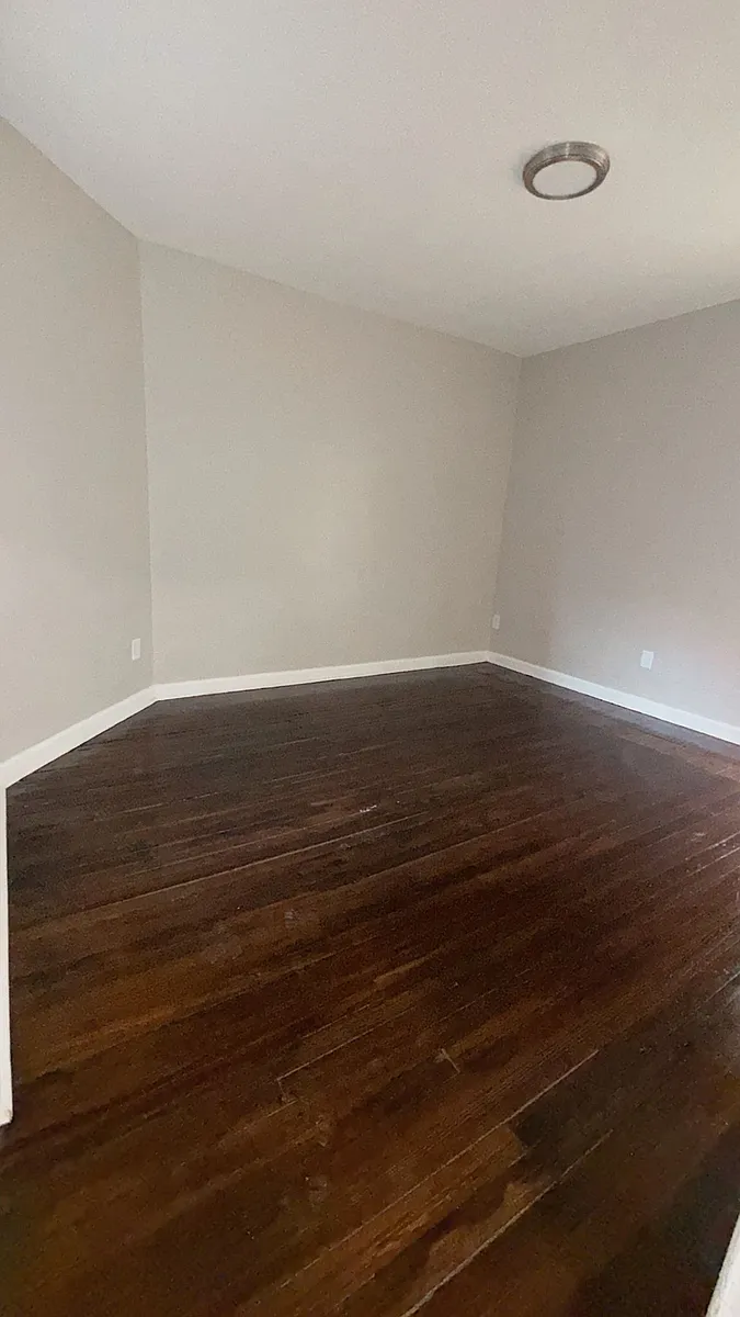 Building Photo - 1071 Pembroke St #2