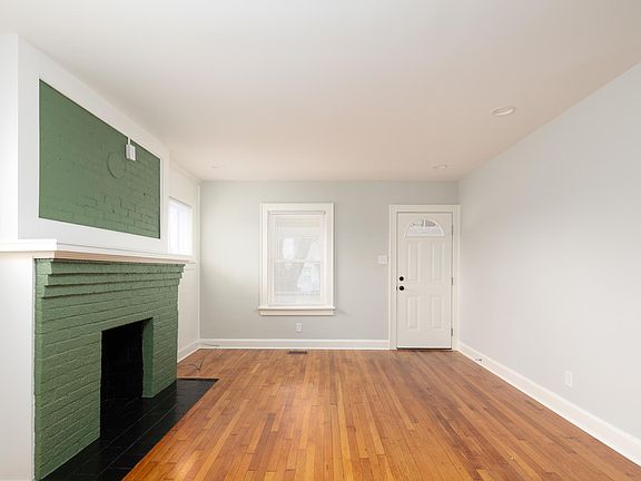 5th image of 350 Bassett Ave