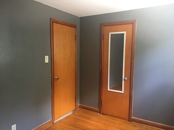 2nd image of 548 N 8th Ave APT 3