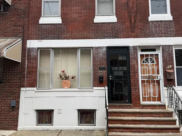 2221 S Carlisle St, Philadelphia, PA 19145