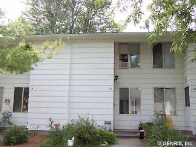 32 Parkwood Ln, Hilton, NY, 14468