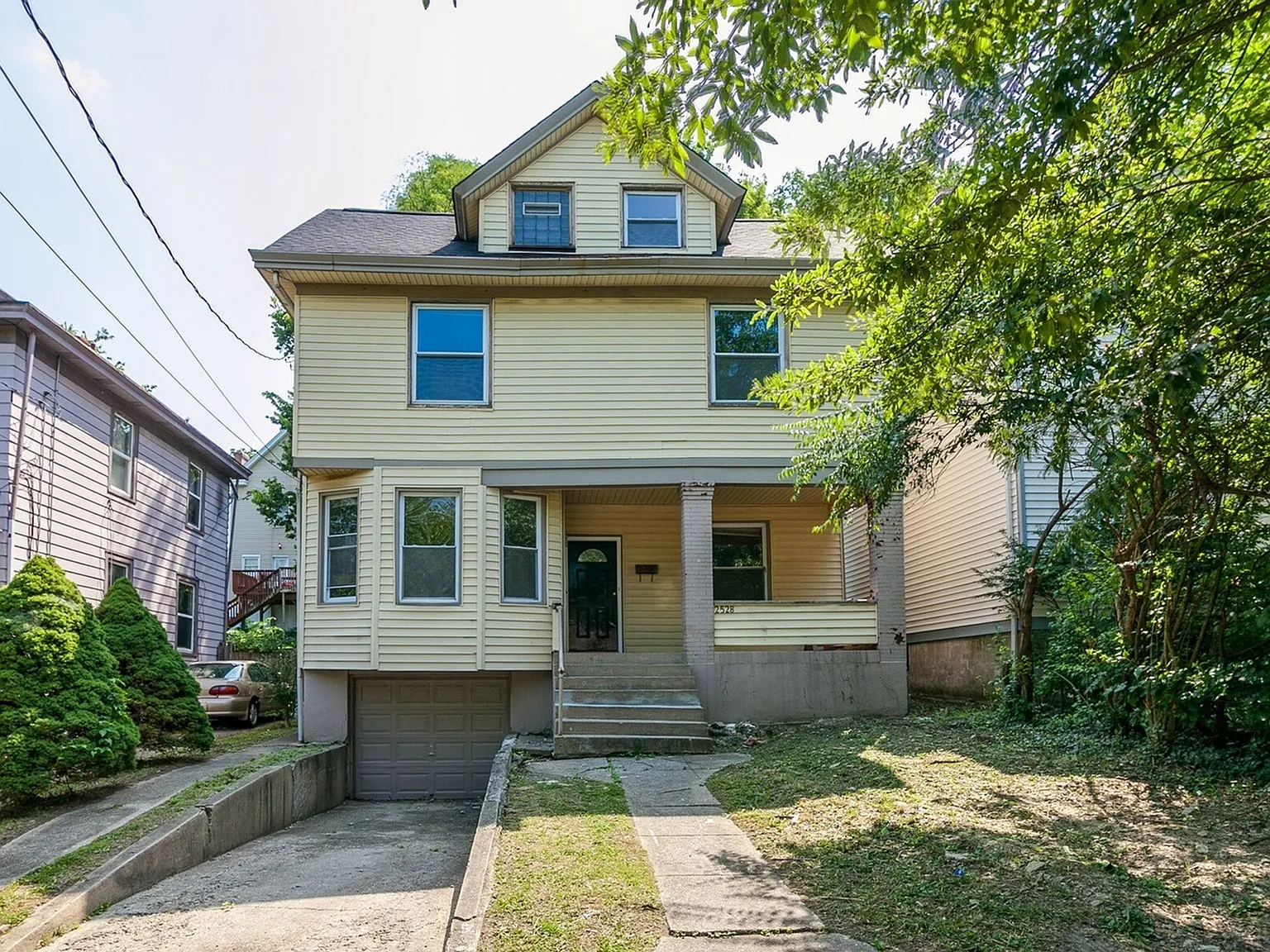 2528 Ravine St — Photo 1