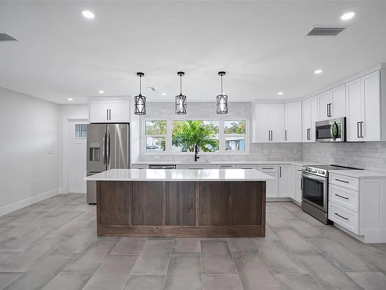 5528 Briarcliff Dr — Photo 7