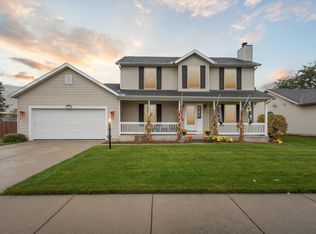 55702 Sichuan Dr, Osceola, IN 46561