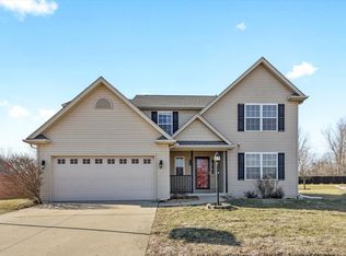 705 Bergamot St, Savoy, IL 61874