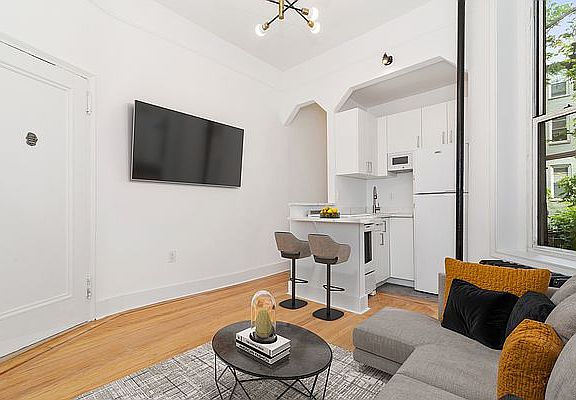 2nd image of 309 E 18th St #A