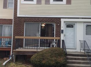 8 Primrose Ln, Brick, NJ 08724