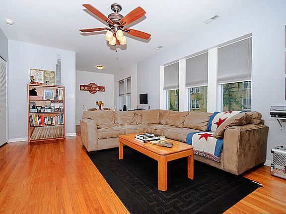 3rd image of 4423 N Lawndale Ave APT 1B