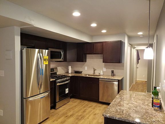4th image of 7420 Lakeview Dr #W102