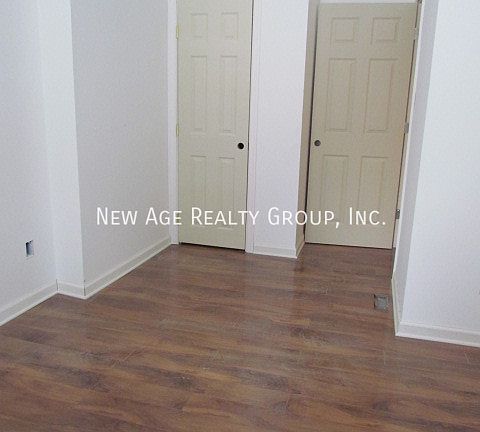 5th image of 4013 Green St #1