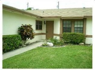 6 Afton Pl, Boynton Beach, FL 33426