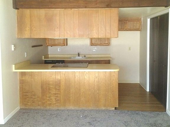 3rd image of 5902 Moss Creek Cir