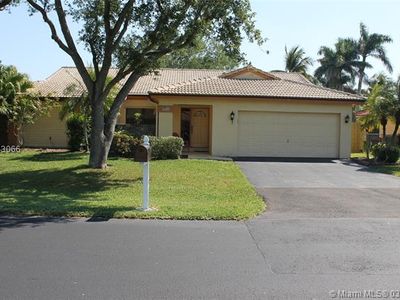 5510 Windover Way, Davie, FL, 33331