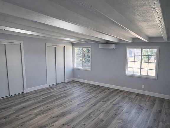4th image of 17390 Holly Dr #B