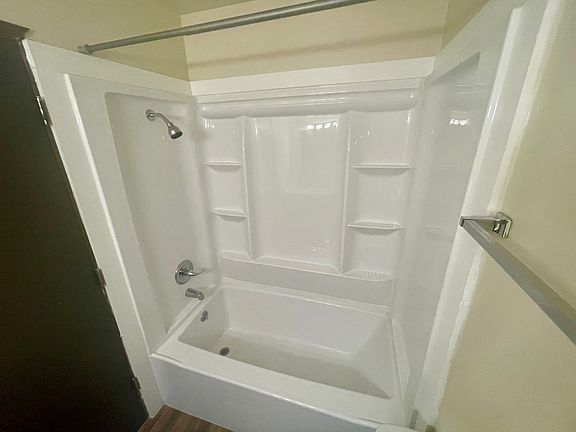 5th image of 1325 E 27th Ave #1