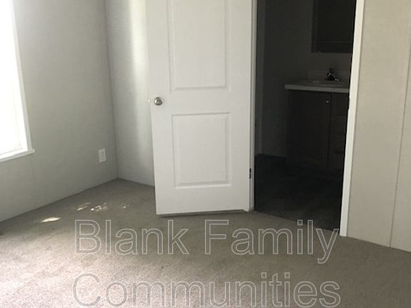 4th image of 3250 Maysville Pike Lot 52